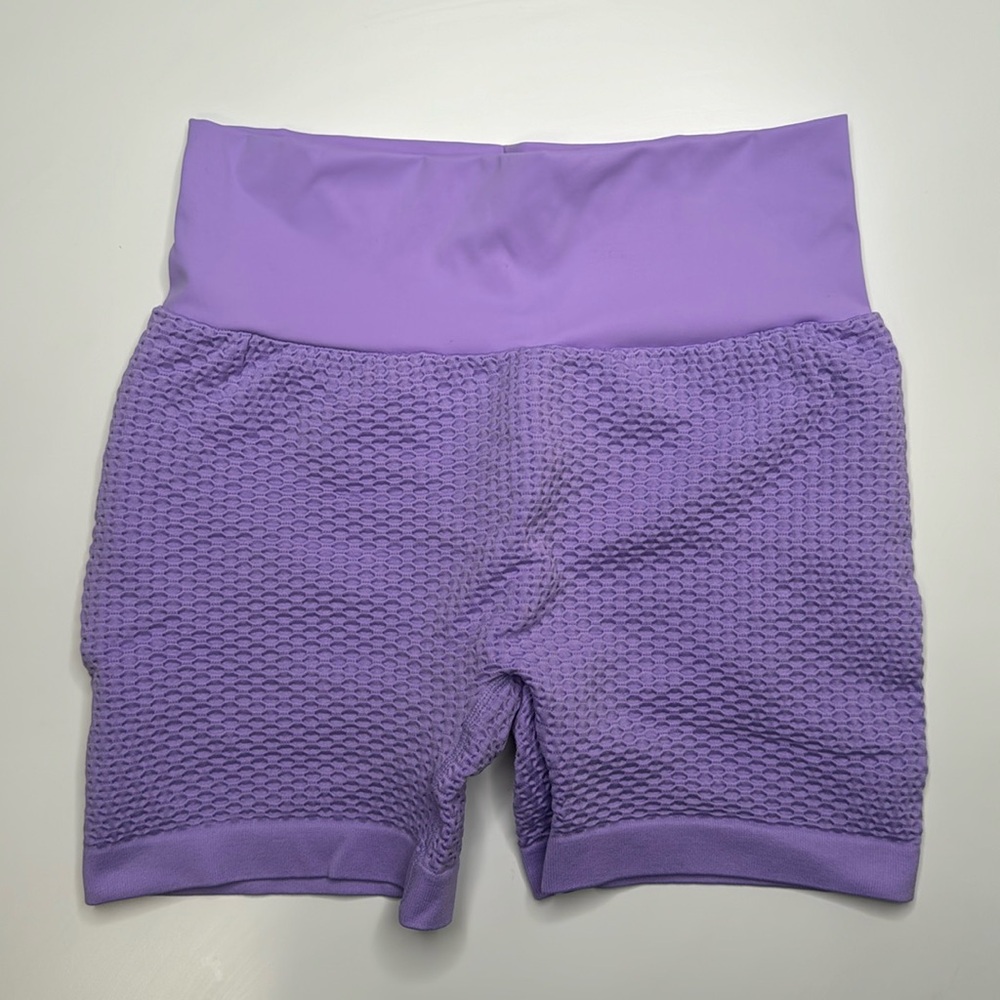 RYDERWEAR HONEYCOMB SCRUNCH SEAMLESS SHORTS